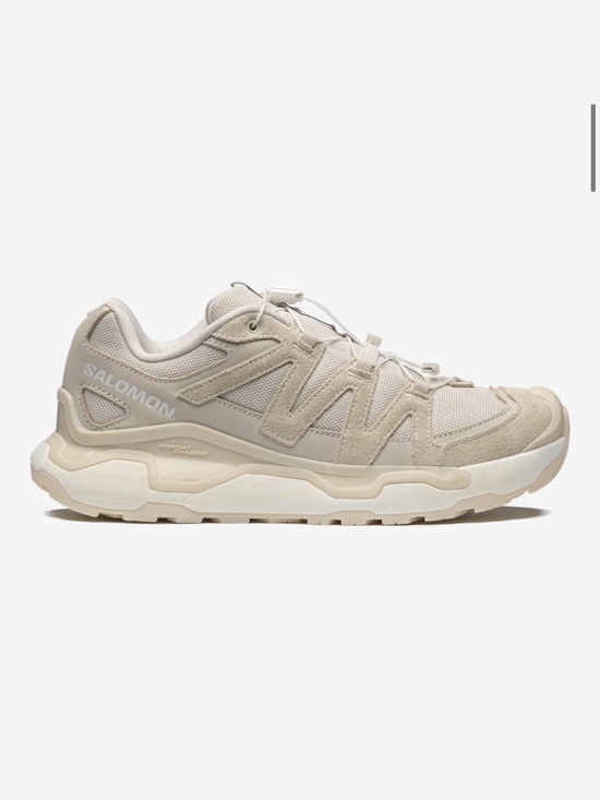 Salomon Shoes - Salomon XC Roam Leather Size 6 Almond Milk